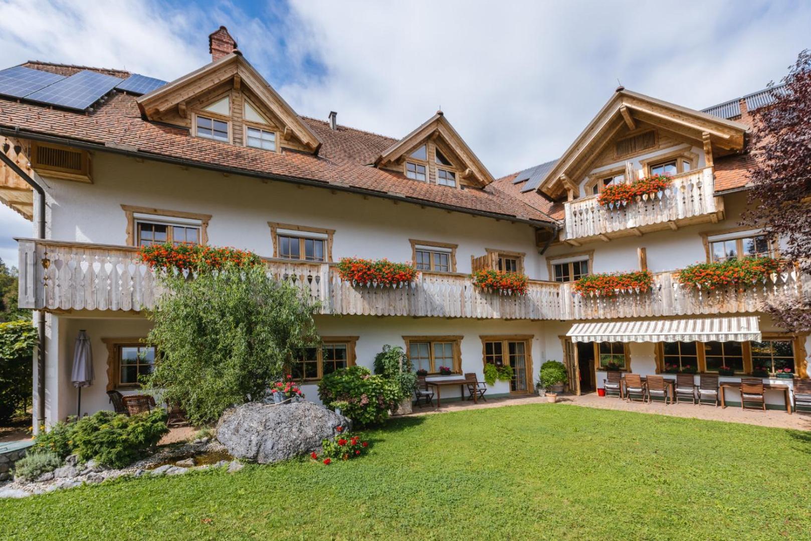 Garni Hotel Berc ブレッド エクステリア 写真