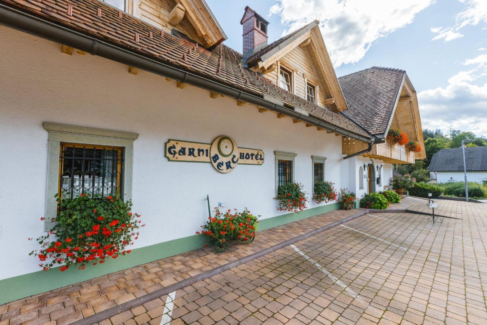 Garni Hotel Berc ブレッド エクステリア 写真