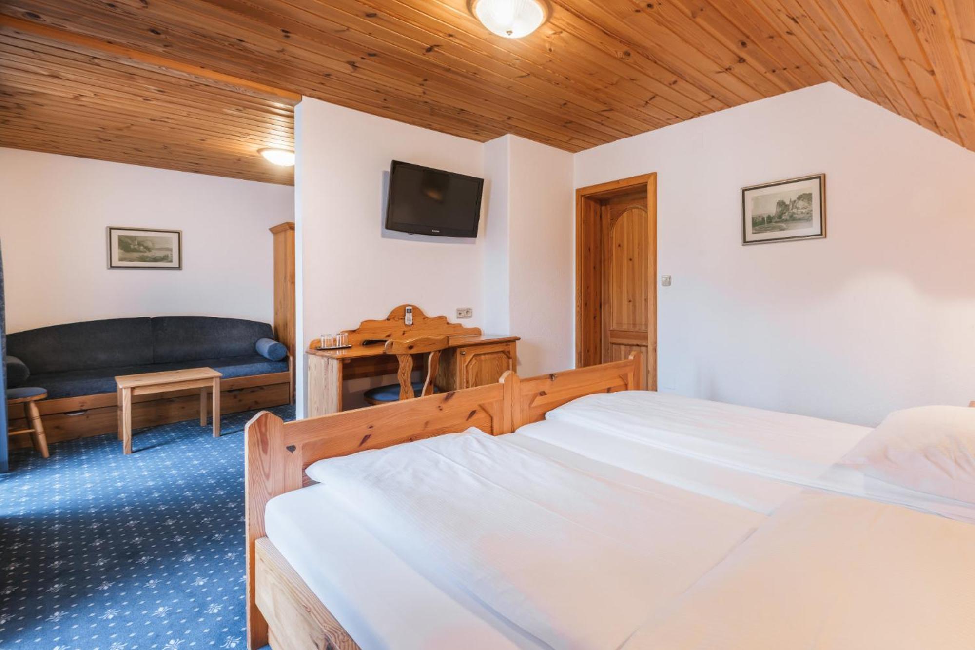 Garni Hotel Berc ブレッド エクステリア 写真