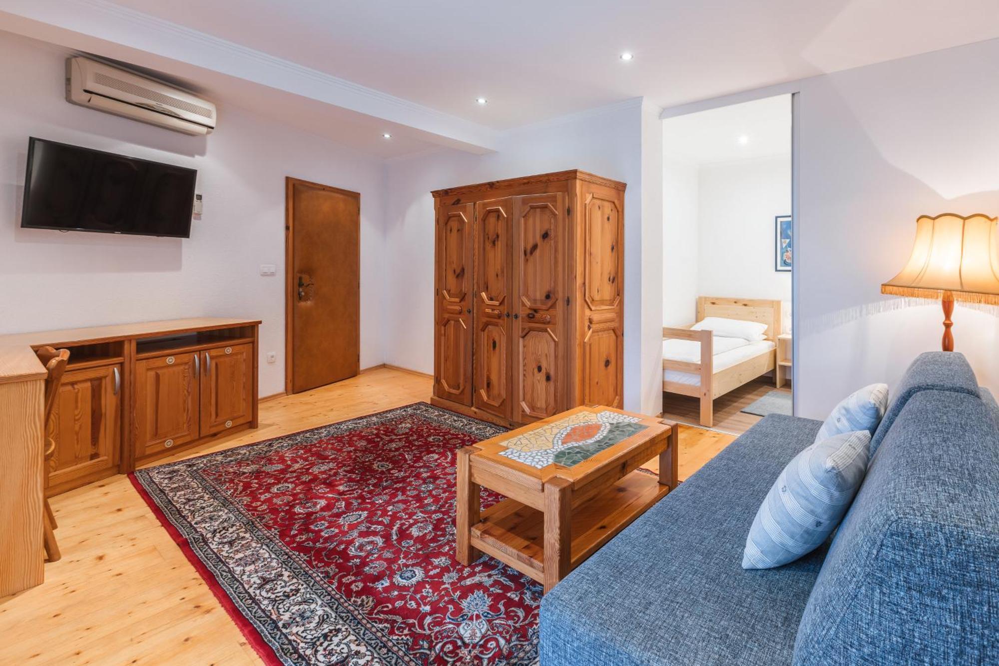 Garni Hotel Berc ブレッド エクステリア 写真